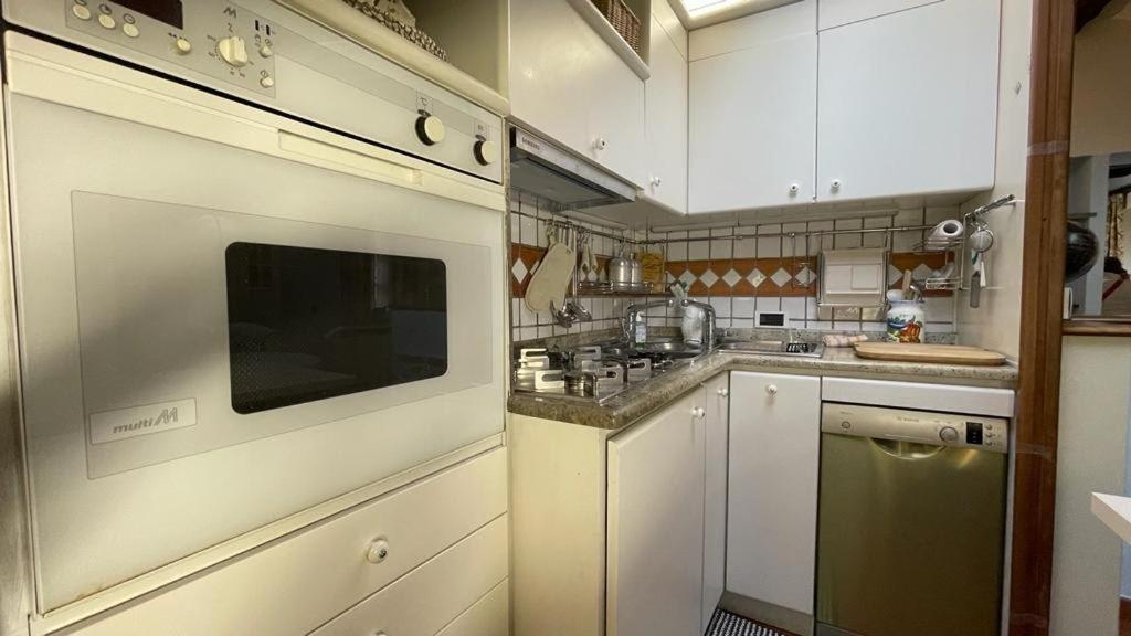 Wonderful Penthouse In The Heart Of Appartamento